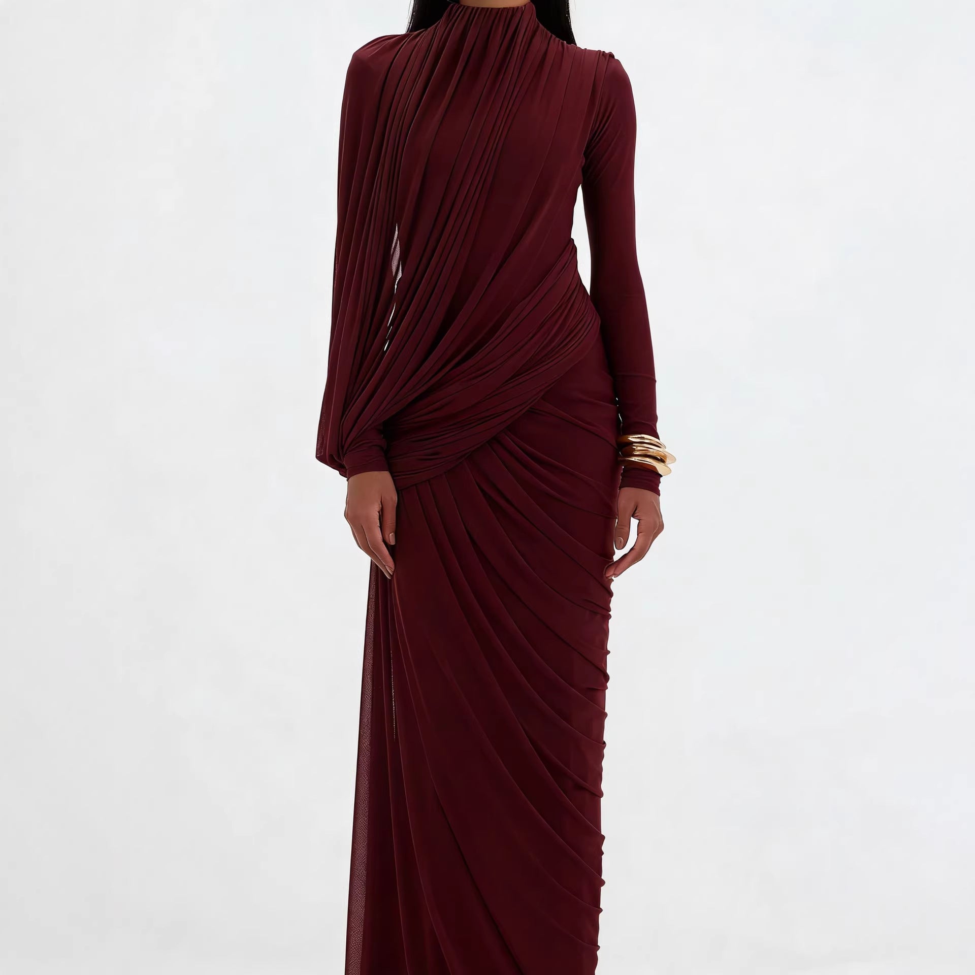 Robe Longue Plissée Taille Haute — Élégance Intemporelle