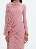 Robe Longue Plissée Taille Haute — Élégance Intemporelle
