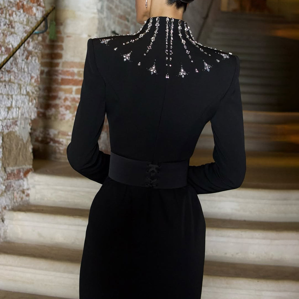 Robe Longue Strass Slim Fit Col Montant — Lady Style Noir