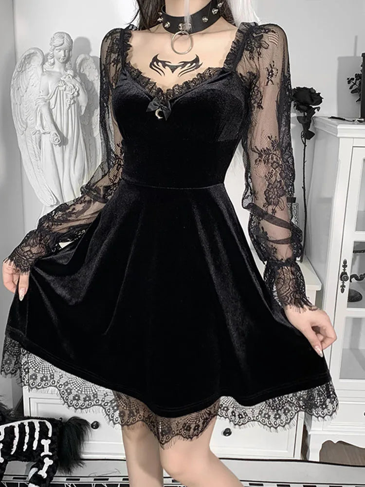 Mini Robe Gothic Lolita Velours Dentelle Col V — Édition Classique
