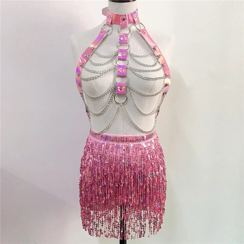 Ensemble Gothic 2 Pièces — Harnais Cuir, Chaîne Métal & Mini Jupe Sequins