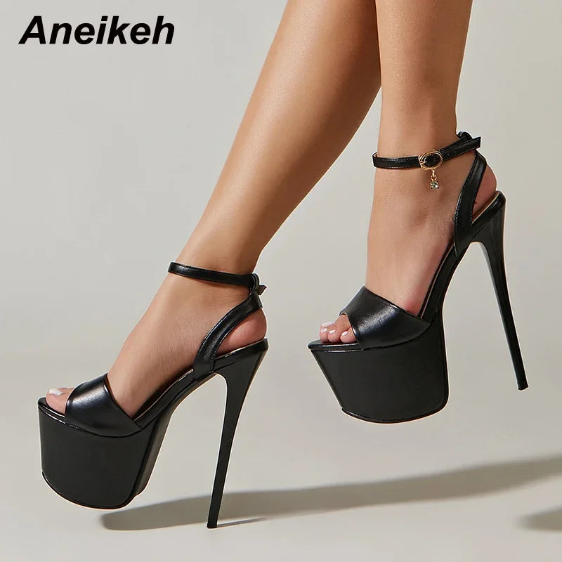 Sandales Cristal Plateforme Aneikeh — Talon Ultra-Fin, Bout Ouvert, Nightclub