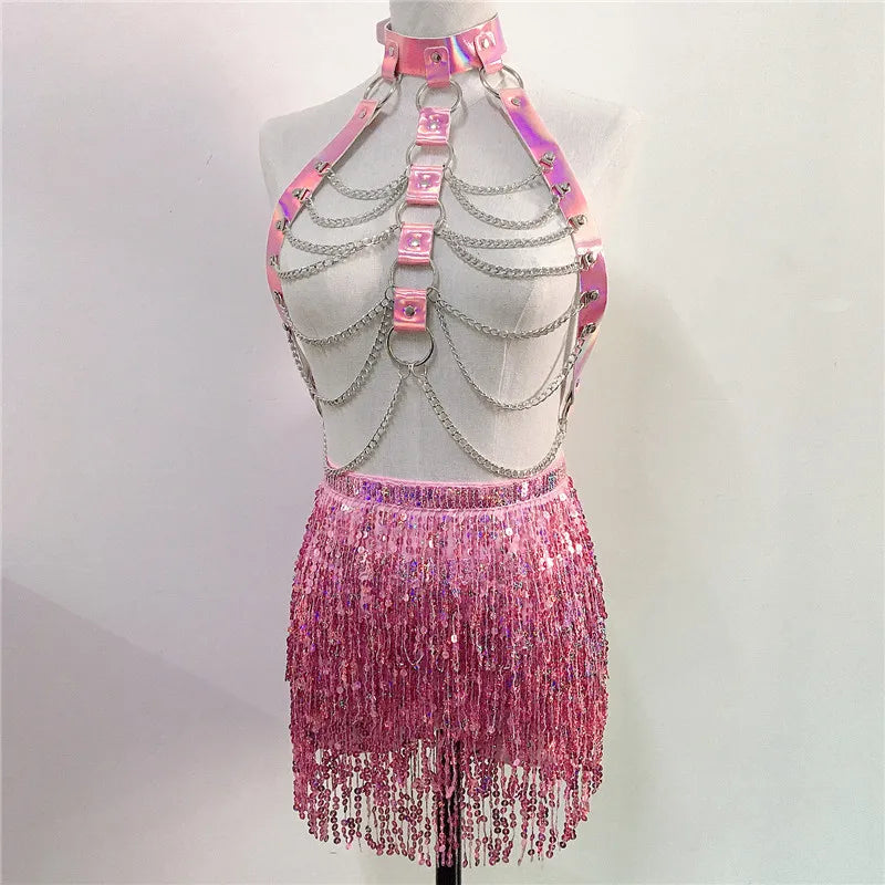 Ensemble Gothic 2 Pièces — Harnais Cuir, Chaîne Métal & Mini Jupe Sequins