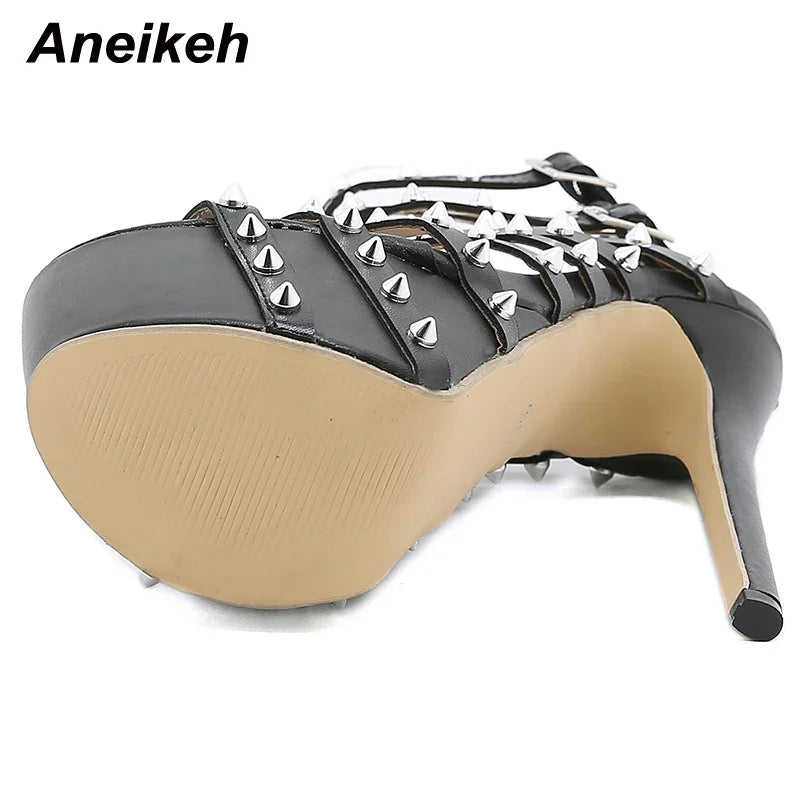 Sandales Gladiateur Aneikeh 17.5cm — Rivets, Plateforme, Talon Fin